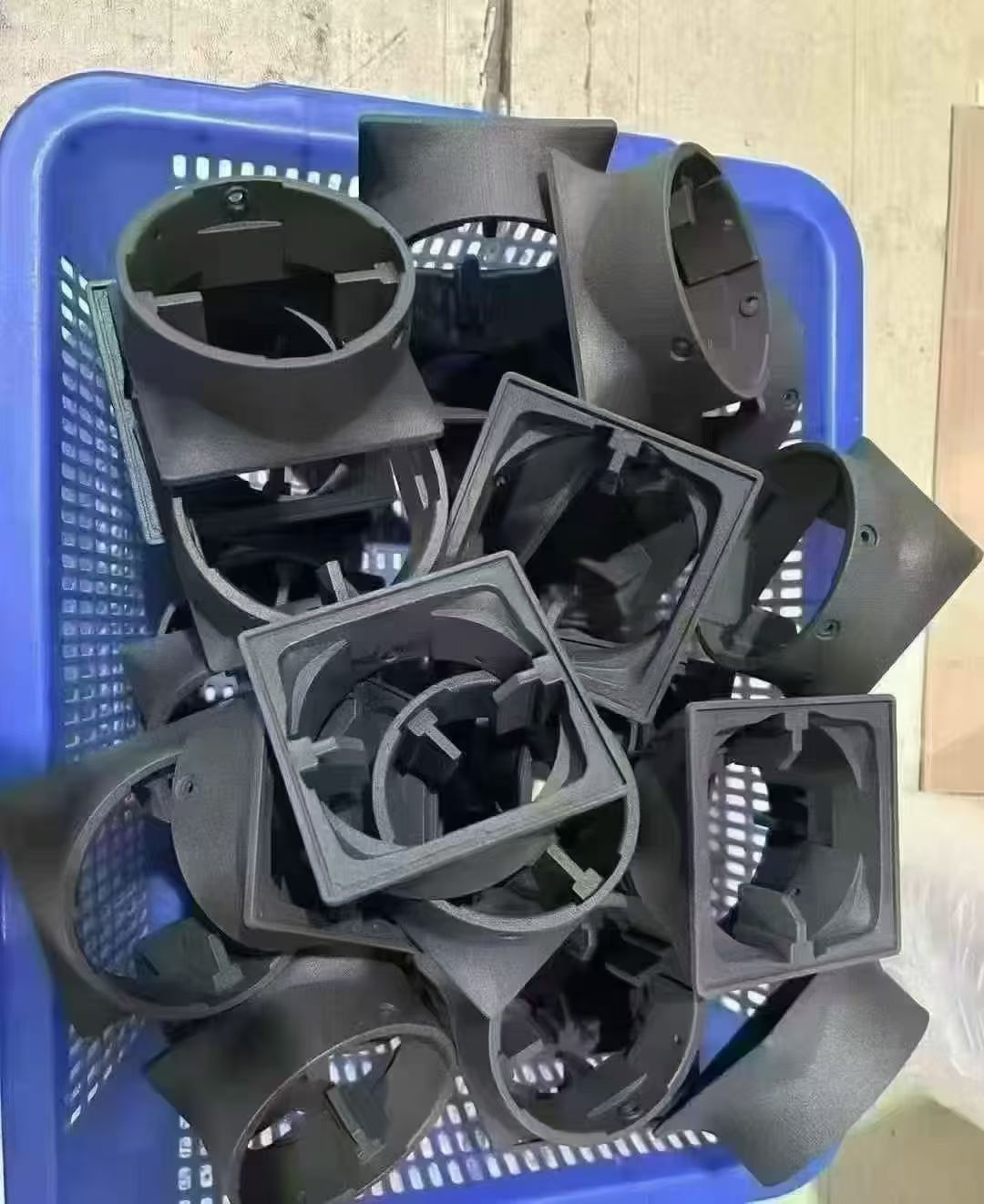 SLS nylon part